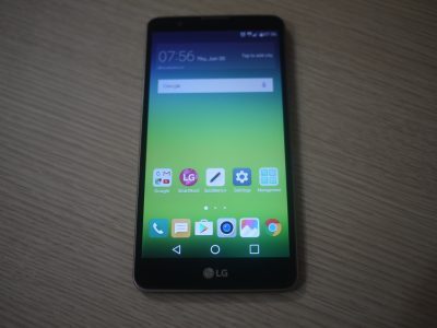 The front bezels are rather slim save for the bottom bezel with the LG logo which is rather large.