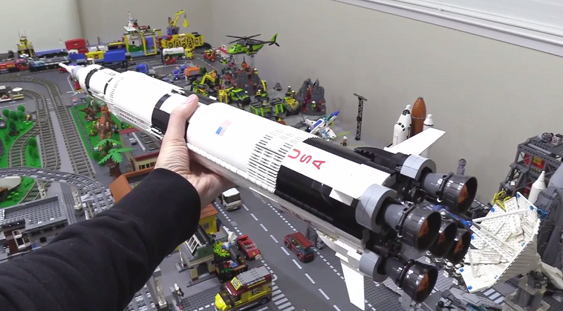 NASA Apollo Saturn V Lego 21309